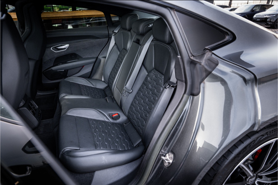 Audi e-tron GT RS 93 kWh - Panorama | B&O | Carbon | Massage | Stoelkoeling | Luchtvering