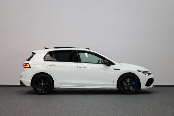 Volkswagen Golf 2.0 TSI R 4Motion 320+PK AKRAPOVIC/IQ+LED/VIRTUAL/PANO/LEER+S.VERKOELING+MEMORY/19"/CAM/LINE/ACC/12 MND GARANTIE!
