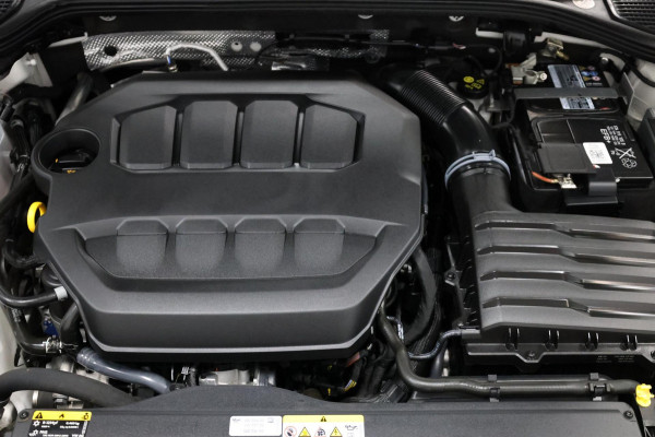 Volkswagen Golf 2.0 TSI R 4Motion 320+PK AKRAPOVIC/IQ+LED/VIRTUAL/PANO/LEER+S.VERKOELING+MEMORY/19"/CAM/LINE/ACC/12 MND GARANTIE!
