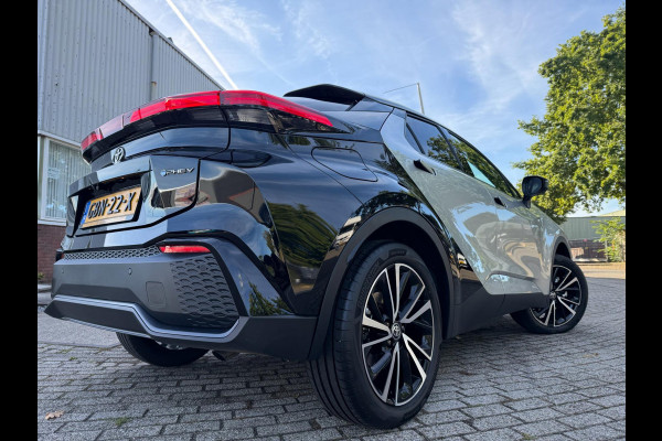 Toyota C-HR 2.0 Plug-in Hybrid 220 Première Edition SPORT 2024 PANO LUXE