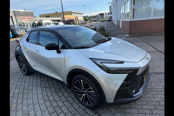 Toyota C-HR 2.0 Plug-in Hybrid 220 Première Edition SPORT 2024 PANO LUXE