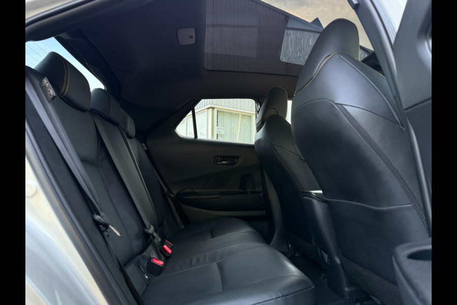 Toyota C-HR 2.0 Plug-in Hybrid 220 Première Edition SPORT 2024 PANO LUXE