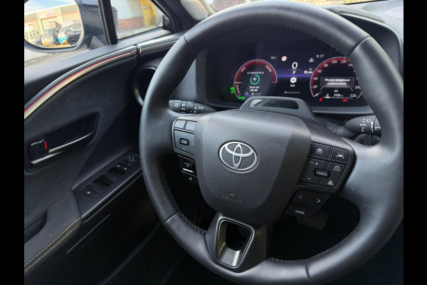 Toyota C-HR 2.0 Plug-in Hybrid 220 Première Edition SPORT 2024 PANO LUXE
