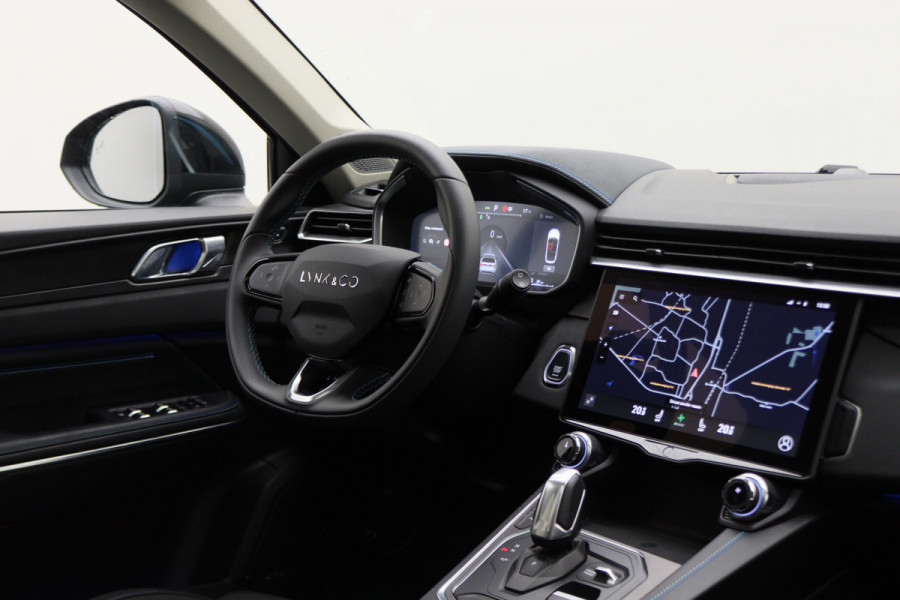 Lynk & Co 01 1.5 Plug-in Hybrid Automaat Panoramadak, ACC, Keyless, Navigatie, PDC, LED, 20''