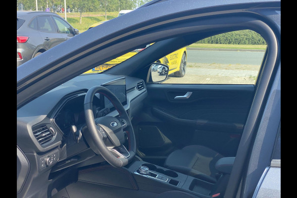 Ford Kuga 2.5 PHEV ST-Line X 243pk | Driver Assistance Pack | Winterpack | Wegklapbare Trekhaak | Matrix Led | 19 inch Licht metalen Velgen | AGR Stoelen