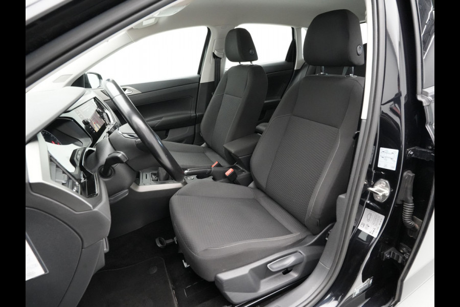 Volkswagen Polo 1.0 MPI 80pk Comfortline Navigatie Carplay Cruise 111