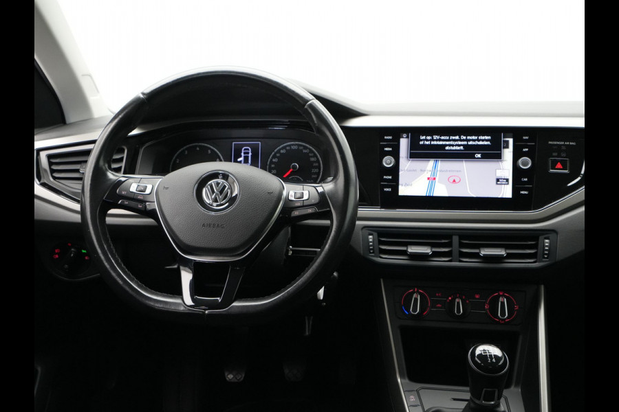 Volkswagen Polo 1.0 MPI 80pk Comfortline Navigatie Carplay Cruise 111