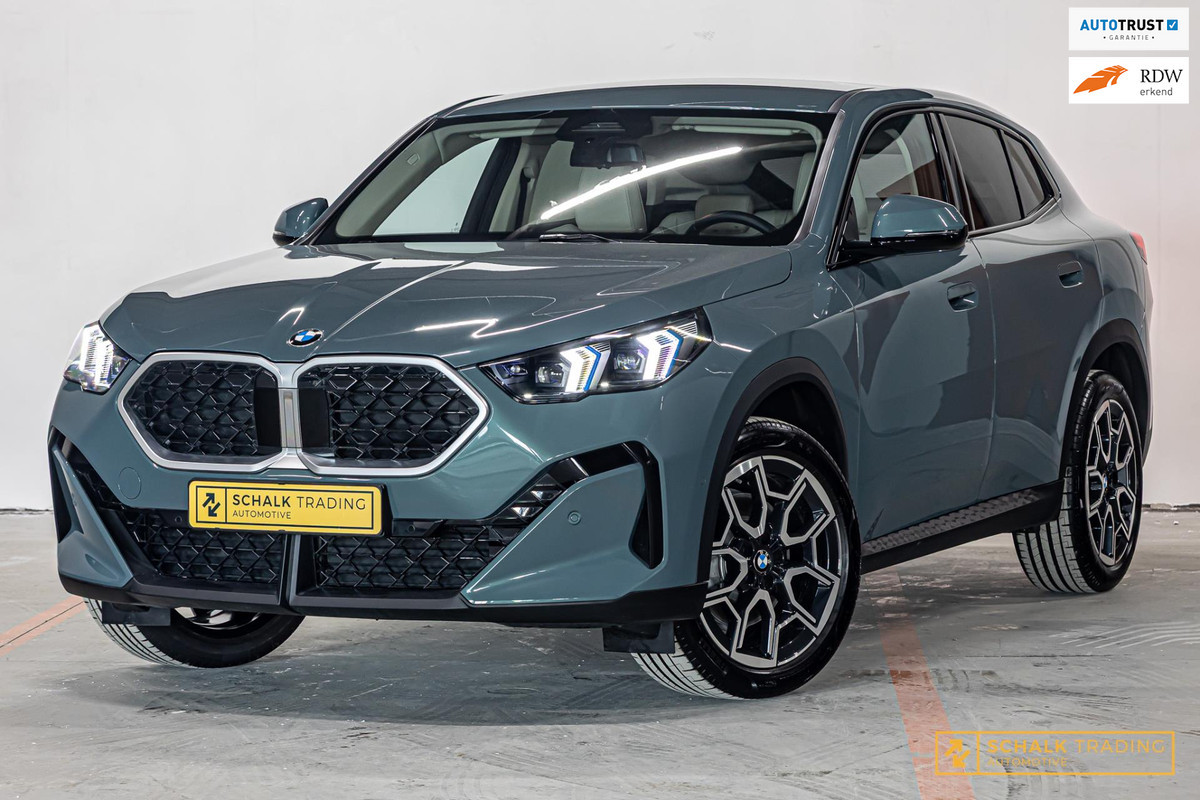 BMW X2 SDrive20i Launch Edition|Laser|Cam|Fabrieksgarantie