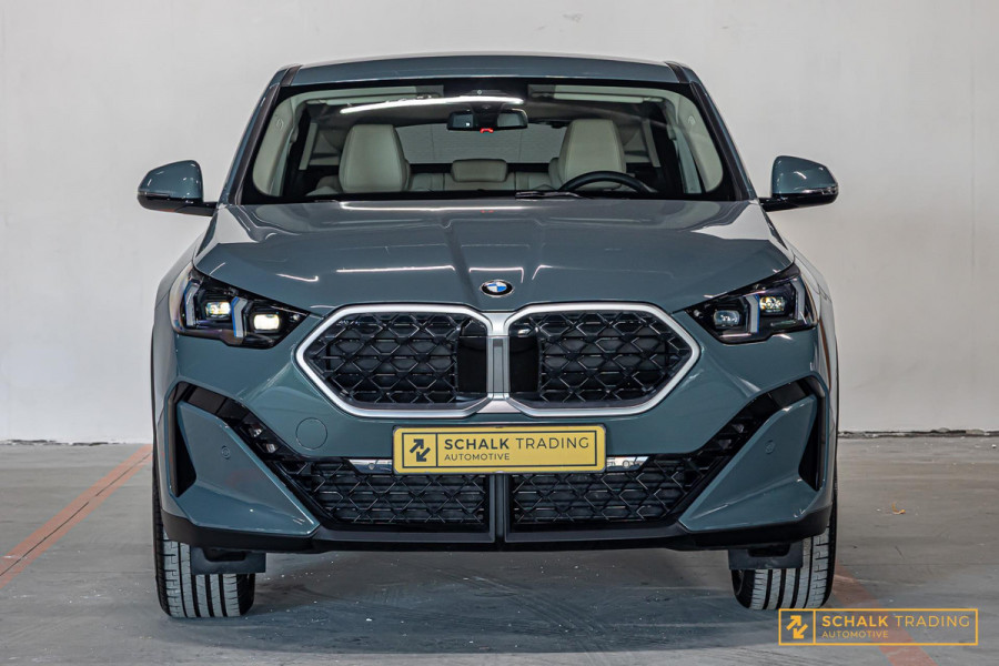 BMW X2 SDrive20i Launch Edition|Laser|Cam|Fabrieksgarantie