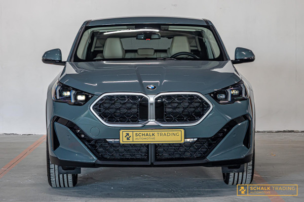 BMW X2 SDrive20i Launch Edition|Laser|Cam|Fabrieksgarantie
