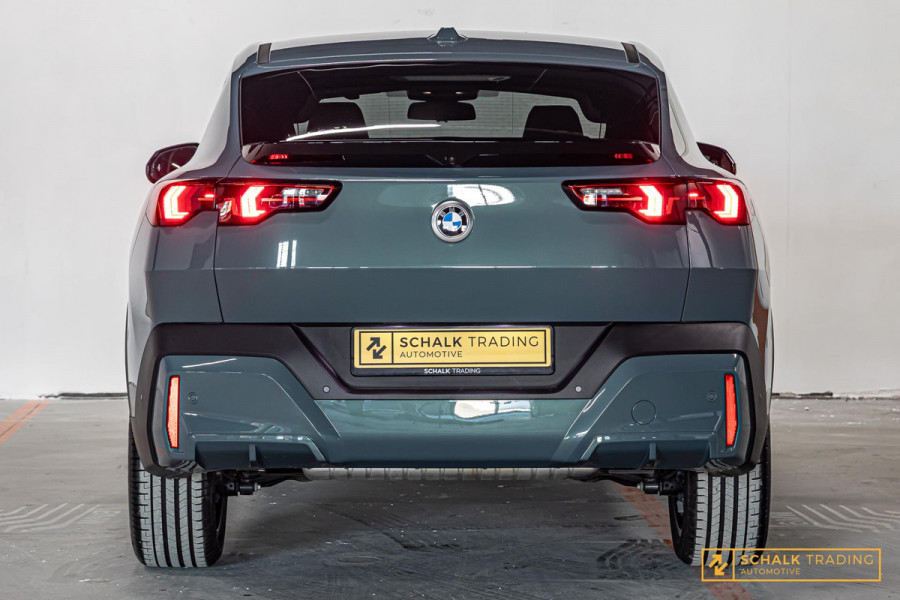 BMW X2 SDrive20i Launch Edition|Laser|Cam|Fabrieksgarantie