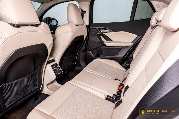 BMW X2 SDrive20i Launch Edition|Laser|Cam|Fabrieksgarantie