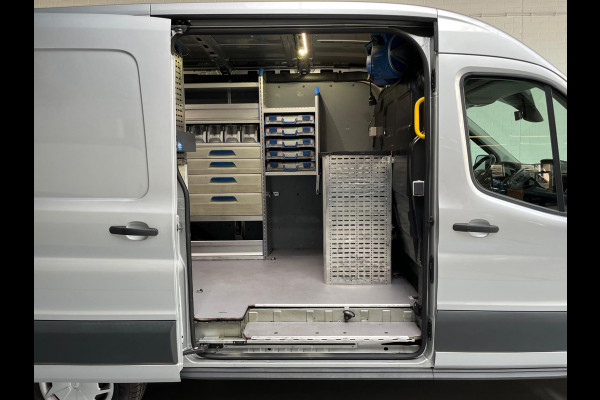 Ford Transit 350 2.0 TDCI euro6 L2H2 SERVICEWAGEN Trend 3Persoons Sortimo inrichting Airco Camera Grijs metallic RIJKLAARPRIJS!