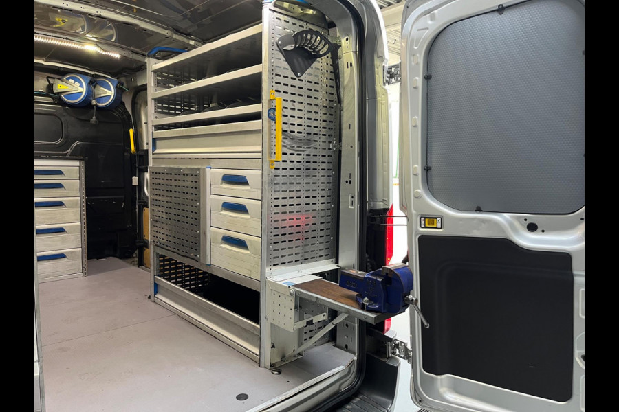 Ford Transit 350 2.0 TDCI euro6 L2H2 SERVICEWAGEN Trend 3Persoons Sortimo inrichting Airco Camera Grijs metallic RIJKLAARPRIJS!