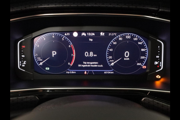Volkswagen T-Cross 1.0 TSI Style Business R 110 pk Automaat (DSG) | Navigatie | Parkeersensoren | Achteruitrijcamera | Adaptieve cruise control | Voll. digitaal instrumentenpaneel |
