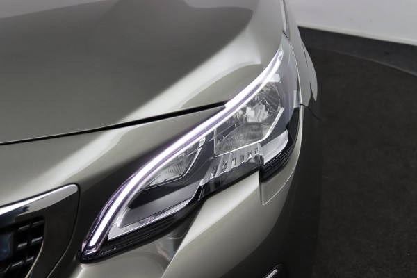 Peugeot 3008 1.2 PureTech Allure*NAVI*ECC*CRUISE*CARPLAY*