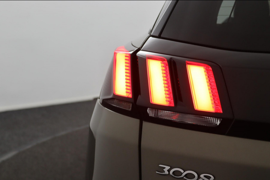 Peugeot 3008 1.2 PureTech Allure*NAVI*ECC*CRUISE*CARPLAY*