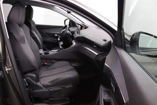 Peugeot 3008 1.2 PureTech Allure*NAVI*ECC*CRUISE*CARPLAY*