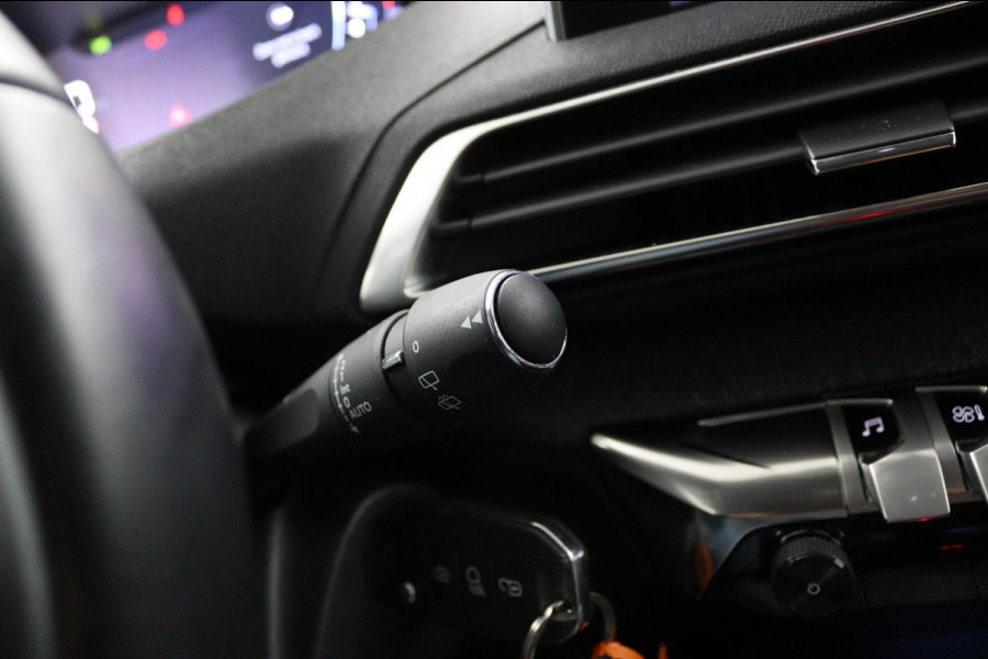 Peugeot 3008 1.2 PureTech Allure*NAVI*ECC*CRUISE*CARPLAY*
