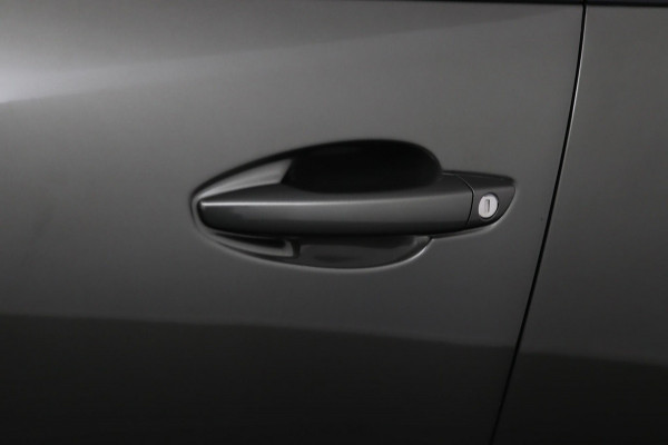 Peugeot 3008 1.2 PureTech Allure*NAVI*ECC*CRUISE*CARPLAY*