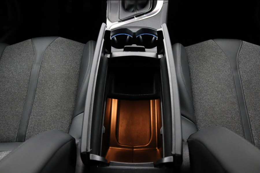 Peugeot 3008 1.2 PureTech Allure*NAVI*ECC*CRUISE*CARPLAY*