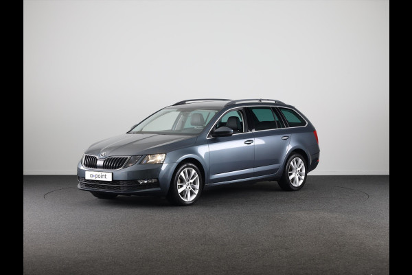 Škoda Octavia Combi 1.0 TSI Greentech Business Edition 115 pk | Navigatie | Trekhaak | Parkeersensoren achter | Apple Carplay/Android Auto | Autom. airco | Stoelverwarming |
