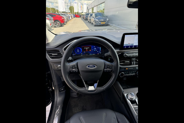 Ford Kuga 2.5 PHEV Vignale 225pk | Driver Assistance Pack | Wegklapbare Trekhaak | Winterpack | 1.500kg Trekgewicht | Slechts 22.000km |