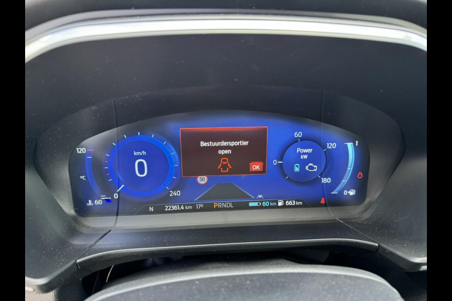 Ford Kuga 2.5 PHEV Vignale 225pk | Driver Assistance Pack | Wegklapbare Trekhaak | Winterpack | 1.500kg Trekgewicht | Slechts 22.000km |
