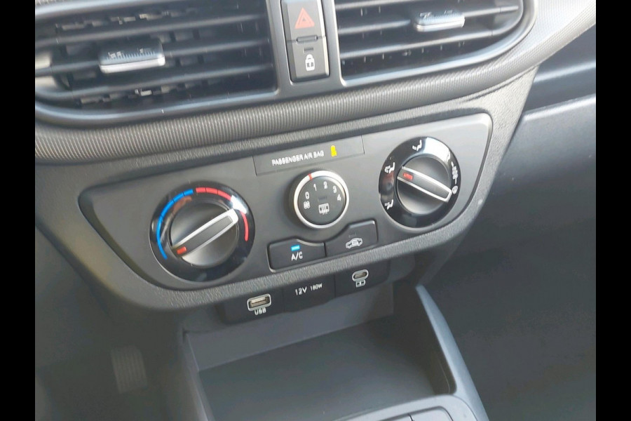 Hyundai i10 1.0 Comfort VAN: €21.690 NU VOOR: €19.190