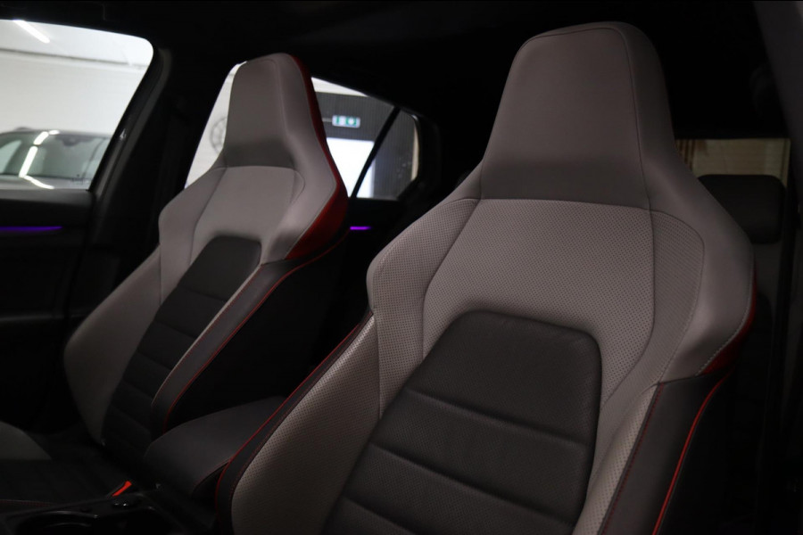 Volkswagen Golf 2.0 TSI GTI CLUBSPORT/NURB/PANO/IQ-LIGHT/KEYLES/HUD/VOLL
