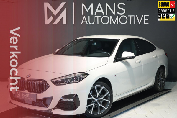 BMW 2 Serie Gran Coupé 218i M Sport / LIVE COCKPIT / HUD / CARPLAY / TREKHAAK / SFEERVERLICHTING