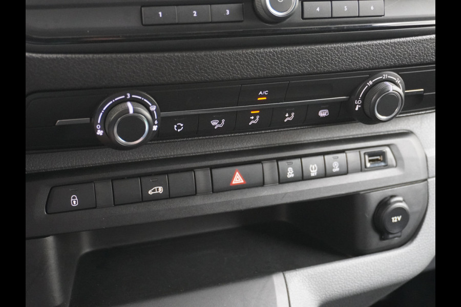 Peugeot Expert 1.5HDI 101PK Airco Cruise Control Trekhaak Regensensor Premium Schuifdeur Betonplex Vloer Wandbetimmering Euro 6