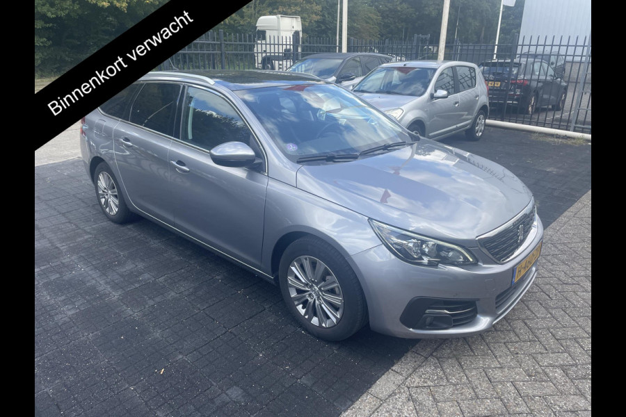 Peugeot 308 SW 1.2 PureTech Blue Lease Premium . Parkeersensoren . Panoramadak . Camera