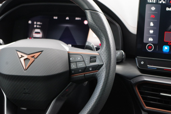 CUPRA Formentor 1.4 e-Hybrid VZ Performance 245 PK PHEV, Panoramadak, Adap. Cruise Control, Carplay