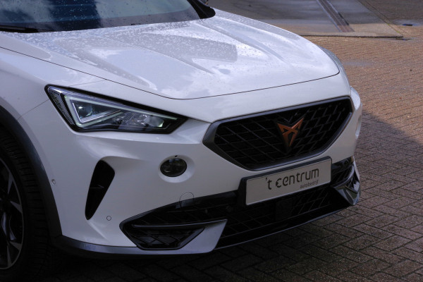 CUPRA Formentor 1.4 e-Hybrid VZ Performance 245 PK PHEV, Panoramadak, Adap. Cruise Control, Carplay