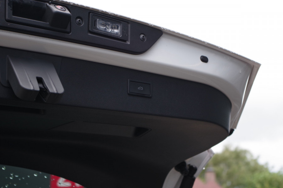 CUPRA Formentor 1.4 e-Hybrid VZ Performance 245 PK PHEV, Panoramadak, Adap. Cruise Control, Carplay