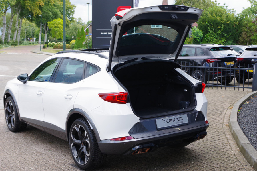 CUPRA Formentor 1.4 e-Hybrid VZ Performance 245 PK PHEV, Panoramadak, Adap. Cruise Control, Carplay