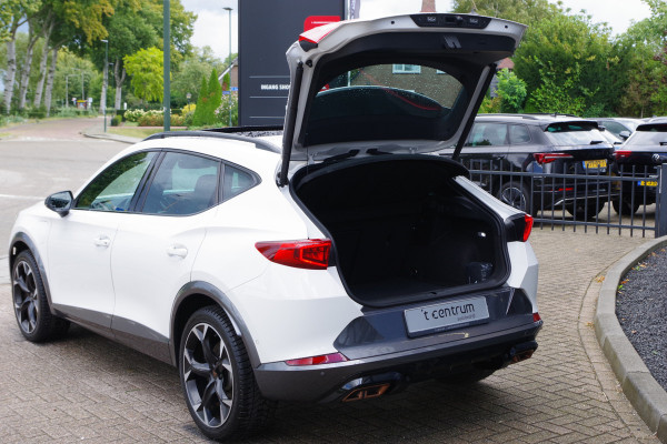 CUPRA Formentor 1.4 e-Hybrid VZ Performance 245 PK PHEV, Panoramadak, Adap. Cruise Control, Carplay