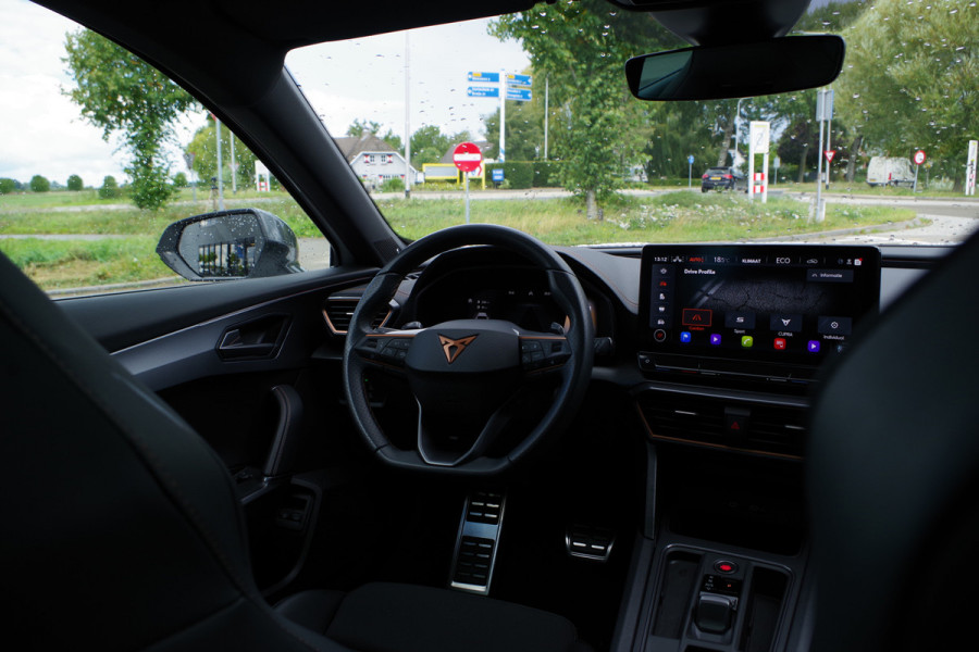 CUPRA Formentor 1.4 e-Hybrid VZ Performance 245 PK PHEV, Panoramadak, Adap. Cruise Control, Carplay