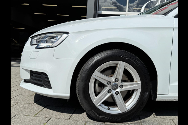 Audi A3 Sportback 30 TFSI Design Pro Line - Automaat I Leer I Navigatie I LED I PDC I Sport velgen I Dealer onderhouden