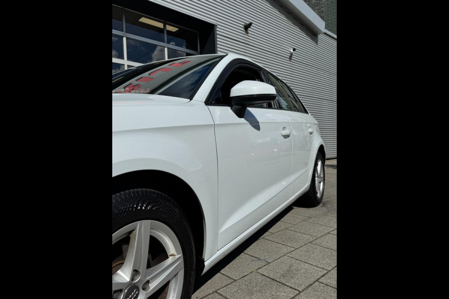 Audi A3 Sportback 30 TFSI Design Pro Line - Automaat I Leer I Navigatie I LED I PDC I Sport velgen I Dealer onderhouden