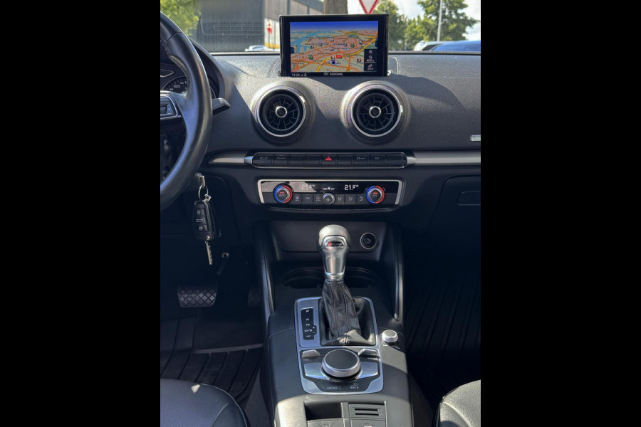 Audi A3 Sportback 30 TFSI Design Pro Line - Automaat I Leer I Navigatie I LED I PDC I Sport velgen I Dealer onderhouden