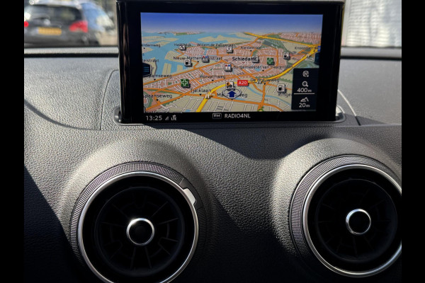 Audi A3 Sportback 30 TFSI Design Pro Line - Automaat I Leer I Navigatie I LED I PDC I Sport velgen I Dealer onderhouden