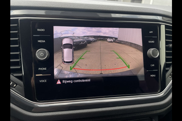 Volkswagen T-Roc 1.5 TSI Sport LED | Trekhaak | Carplay | Camera | Virtual Cockpit | PDC