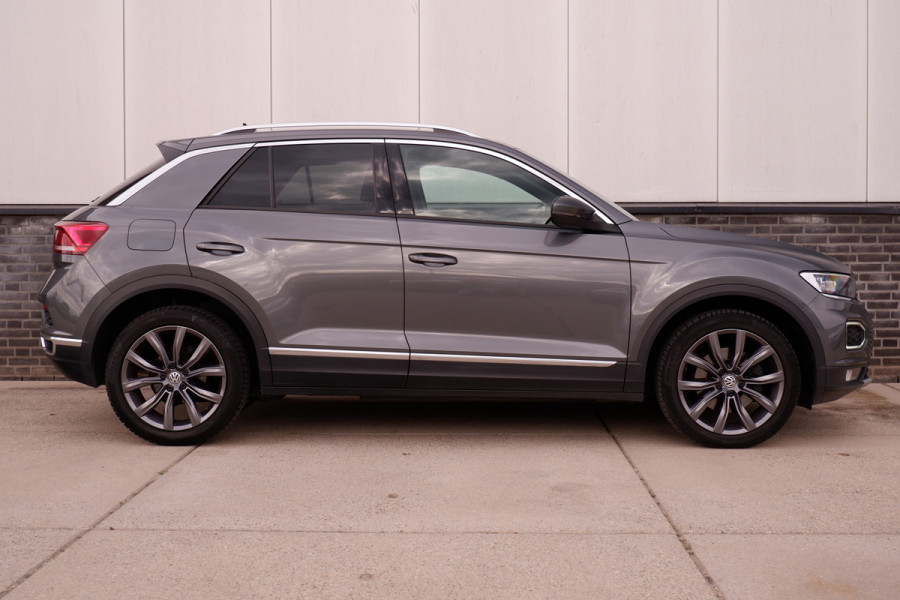 Volkswagen T-Roc 1.5 TSI Sport LED | Trekhaak | Carplay | Camera | Virtual Cockpit | PDC