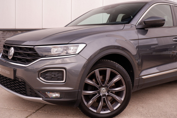 Volkswagen T-Roc 1.5 TSI Sport LED | Trekhaak | Carplay | Camera | Virtual Cockpit | PDC