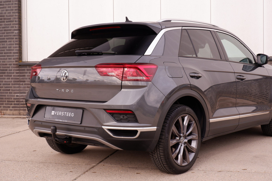 Volkswagen T-Roc 1.5 TSI Sport LED | Trekhaak | Carplay | Camera | Virtual Cockpit | PDC