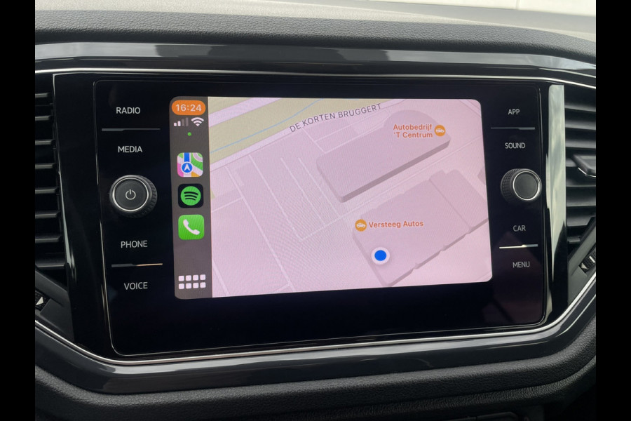 Volkswagen T-Roc 1.5 TSI Sport LED | Trekhaak | Carplay | Camera | Virtual Cockpit | PDC