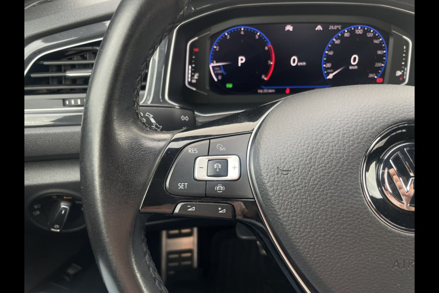 Volkswagen T-Roc 1.5 TSI Sport LED | Trekhaak | Carplay | Camera | Virtual Cockpit | PDC