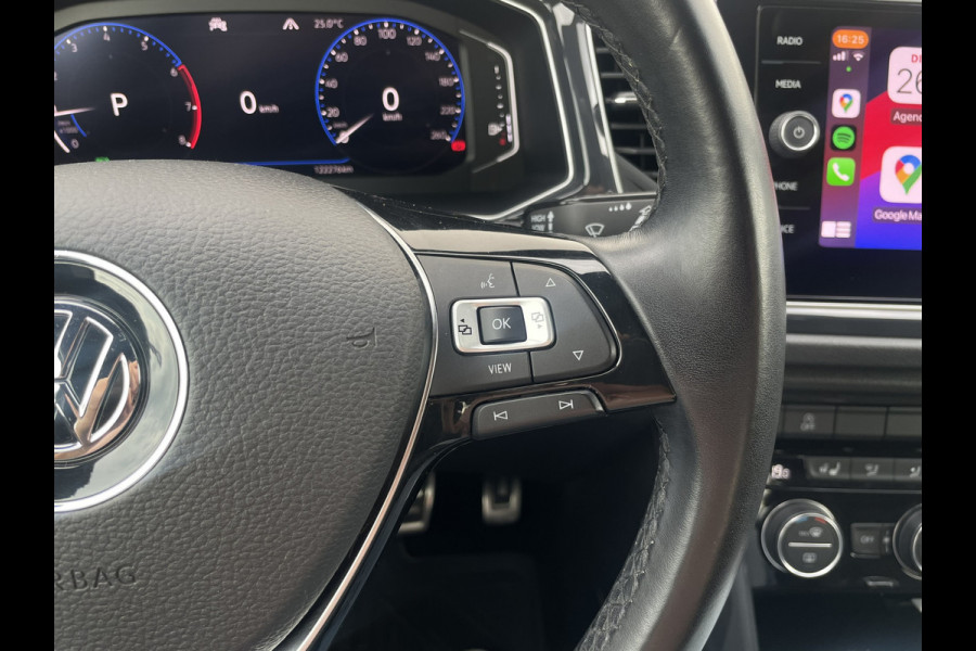 Volkswagen T-Roc 1.5 TSI Sport LED | Trekhaak | Carplay | Camera | Virtual Cockpit | PDC